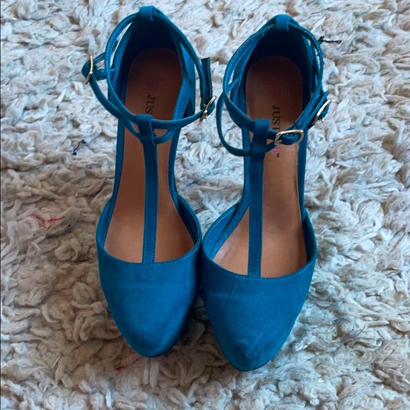 Women’s Heels Size 6.5 - Picture 1 of 8